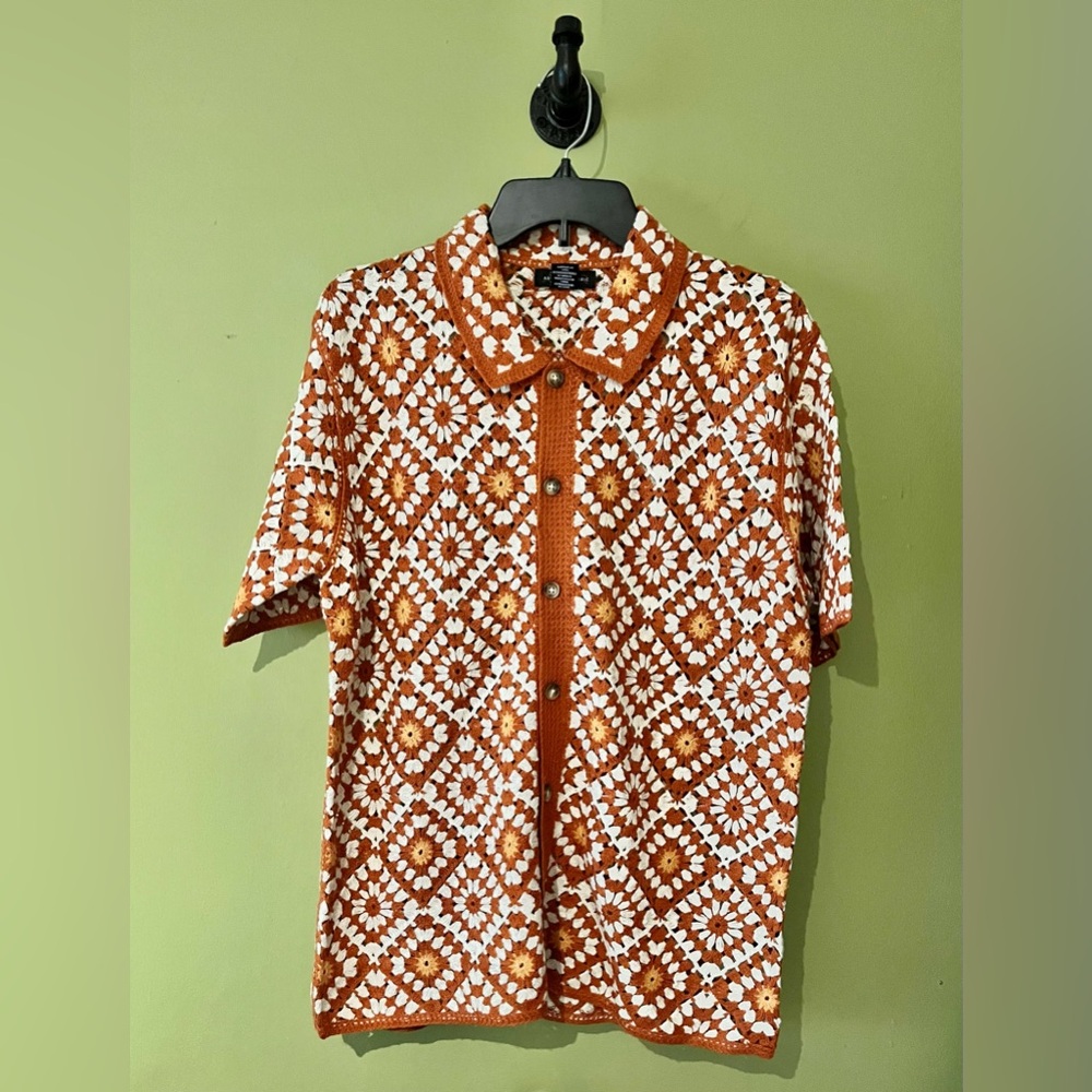 Art of Rhetoric Men's Orange Floral Crochet Knit button down Shirt Medium